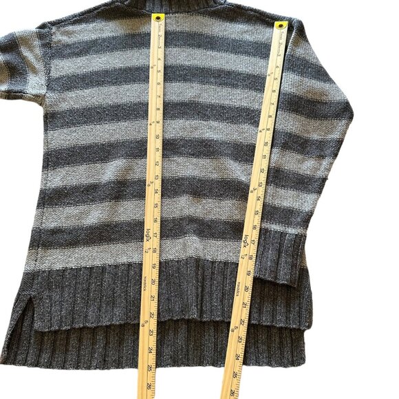 Toad Co sweater Women's size XS knit longsleeve gray stripes - Picture 5 of 11